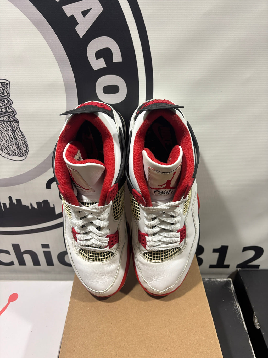 Jordan 4 fire red size 12 pre owned