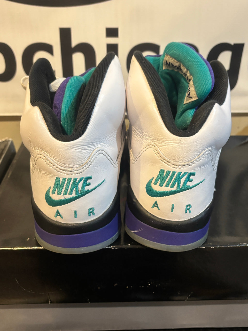 Size 8 - Jordan 5 Retro Grape (2025) - Pre Owned